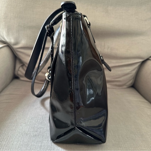 Brighton Ferguson purse with coin Elegant Black Patent Leather Tote Bag - Picture 8 of 15
